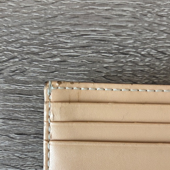 Kate Spade Sunny Yellow Cardholder As Is - Picture 5 of 5